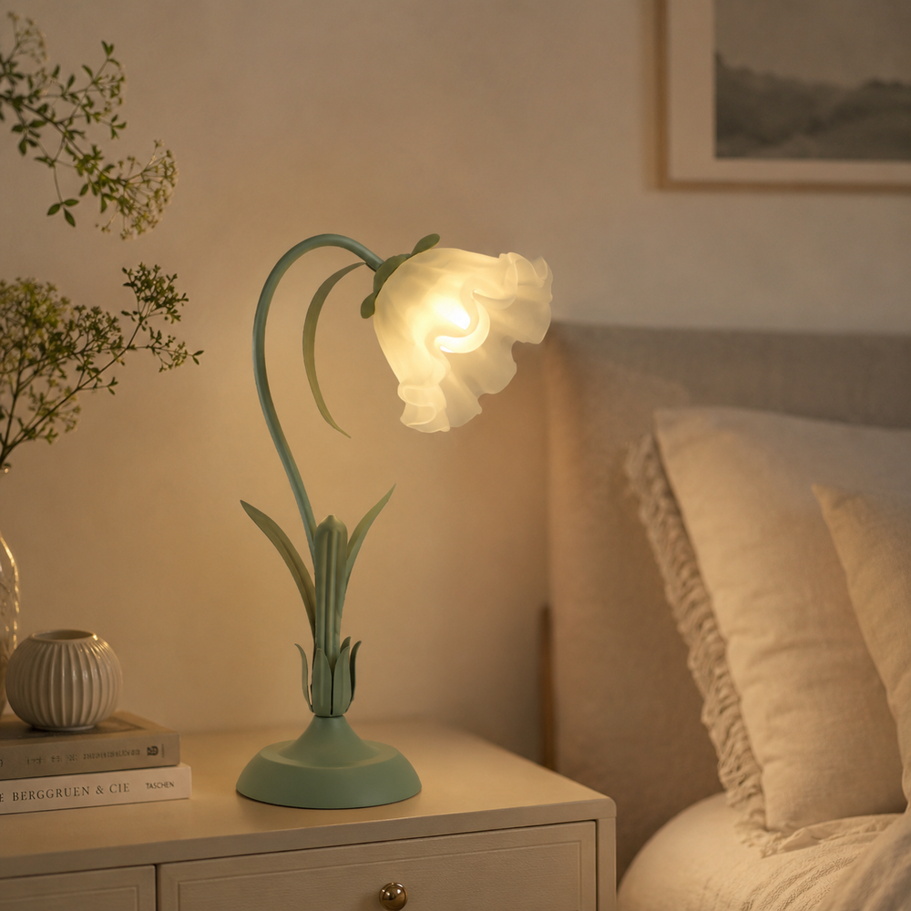 Lampe sur chevet, abat-jour blanc allumé en forme de fleur, base verte