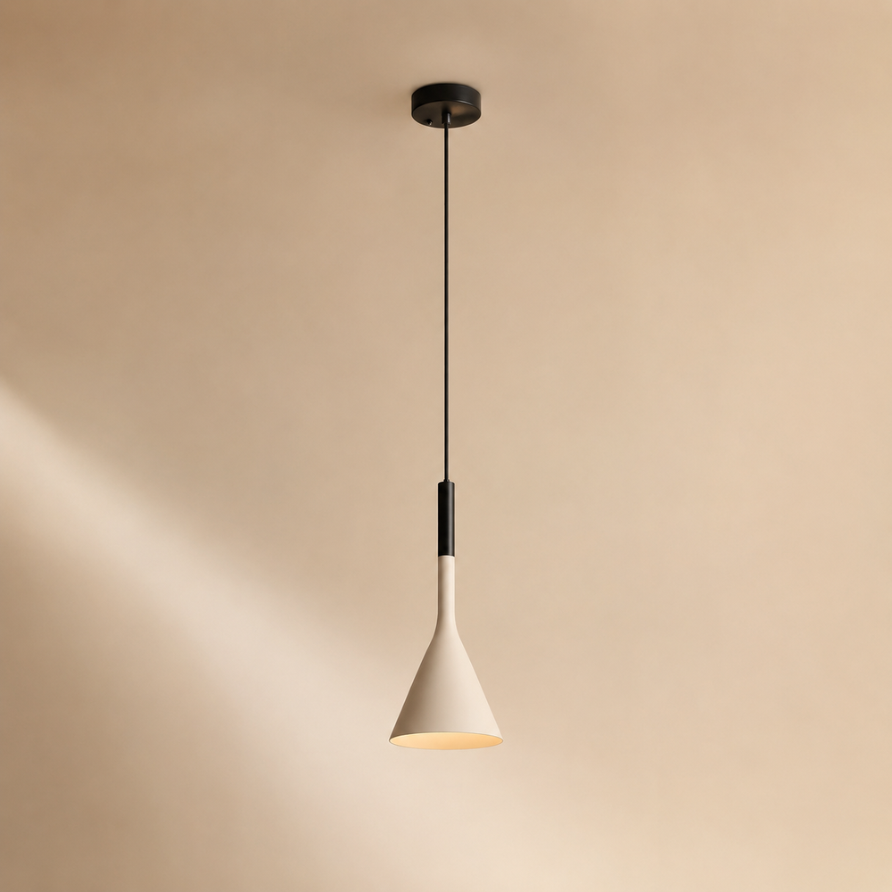 Lampe suspendue Trombe à abat-jour blanche, tige noire et rosace noire