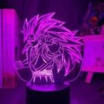 Lampe LED 3D Goku en dragon, éclairage violet, socle noir.